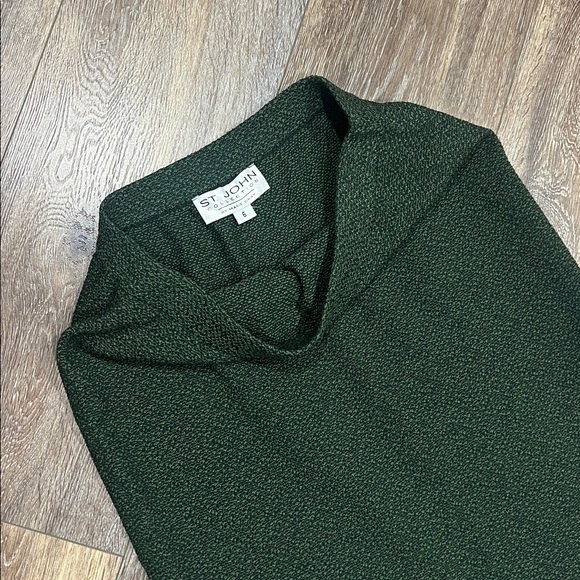 St. John by Marie Gray Hunter Green Santana Knit Skirt 🎄 - Picture 2 of 4